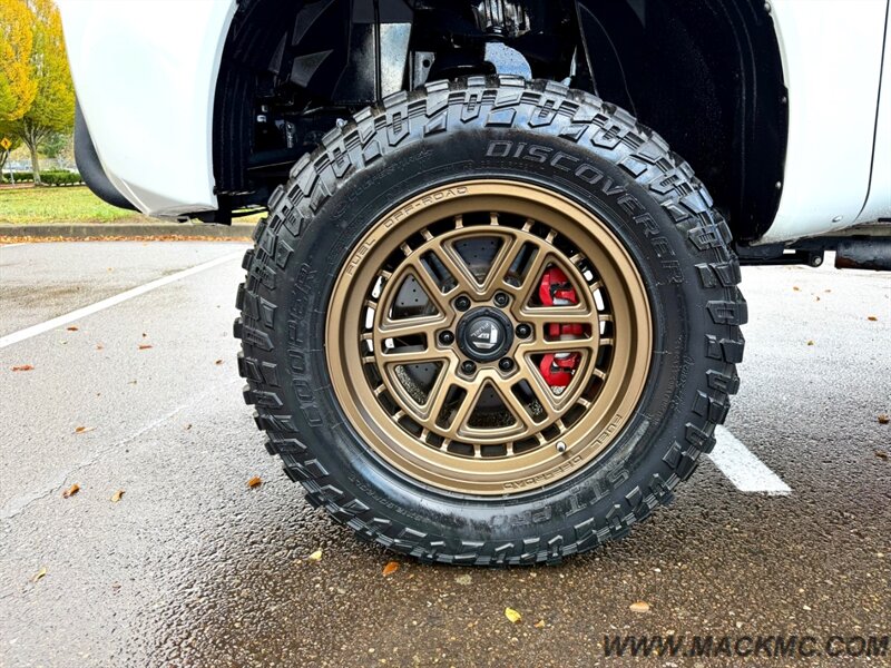 2012 Nissan Titan S 58K Low Miles Lifted Fuel wheels MT'S 4x4 - Photo 4 - Hillsboro, OR 97123