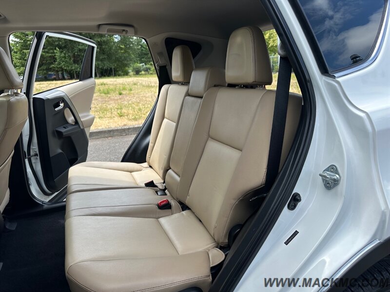 2013 Toyota RAV4 Limited AWD Leather Back Up Camera - Photo 20 - Hillsboro, OR 97123