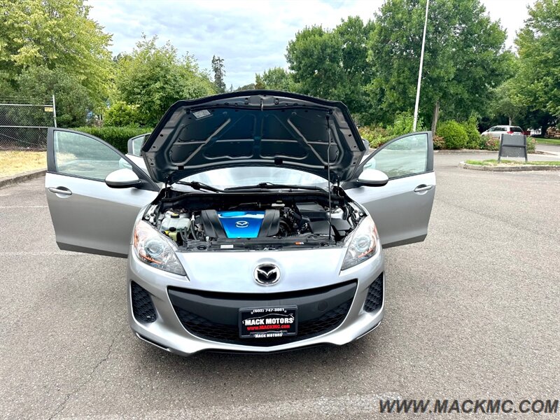 2013 Mazda Mazda3 i Sport   - Photo 17 - Hillsboro, OR 97123