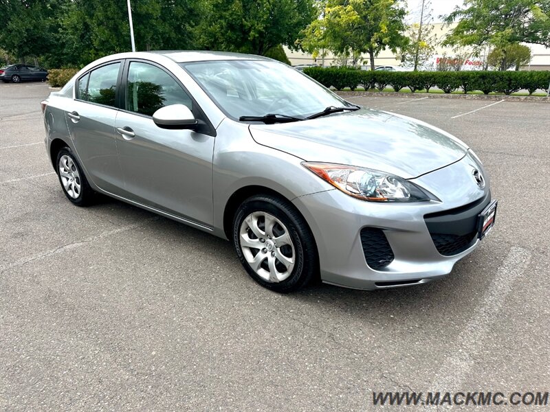 2013 Mazda Mazda3 i Sport   - Photo 5 - Hillsboro, OR 97123