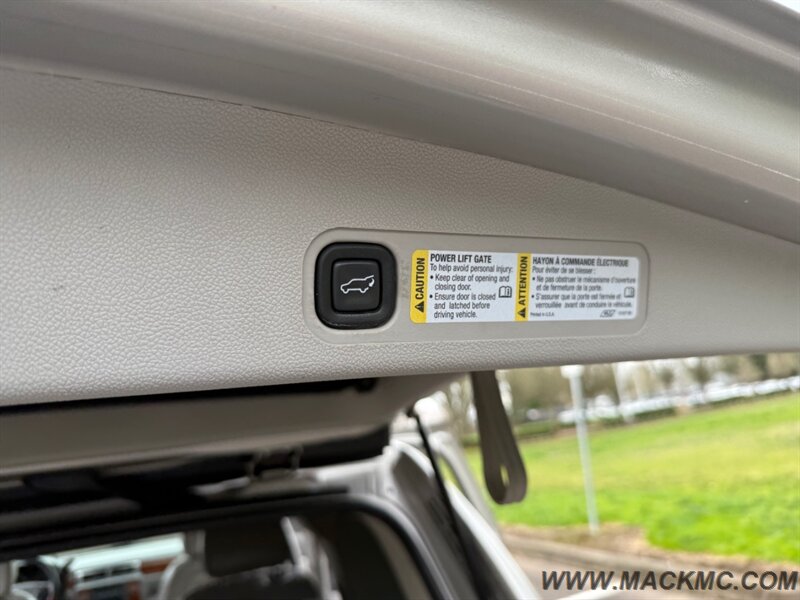 2007 Chevrolet Tahoe LTZ Loaded DVD 3RD Row 4x4   - Photo 22 - Hillsboro, OR 97123