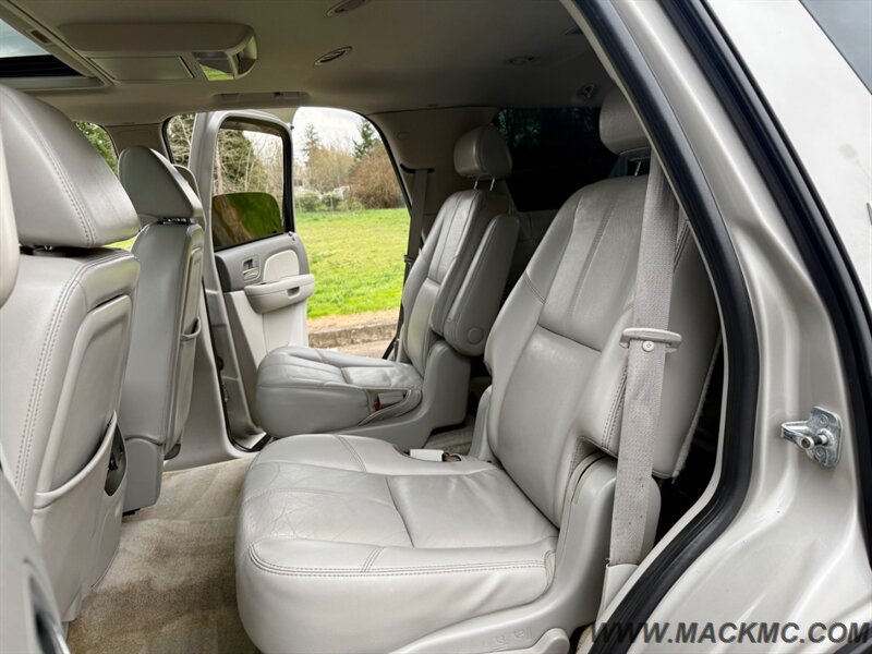 2007 Chevrolet Tahoe LTZ Loaded DVD 3RD Row 4x4   - Photo 19 - Hillsboro, OR 97123