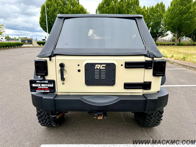 2011 Jeep Wrangler Sport Unlimited Lifted 35s MTs Light Bar Winch   - Photo 10 - Hillsboro, OR 97123