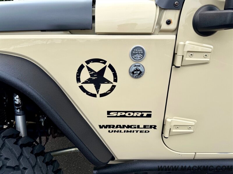 2011 Jeep Wrangler Sport Unlimited Lifted 35s MTs Light Bar Winch   - Photo 32 - Hillsboro, OR 97123