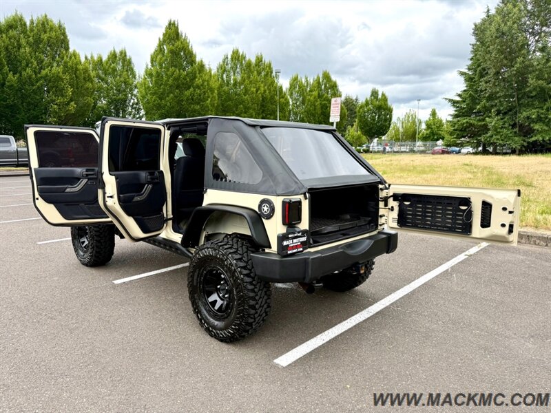 2011 Jeep Wrangler Sport Unlimited Lifted 35s MTs Light Bar Winch   - Photo 37 - Hillsboro, OR 97123