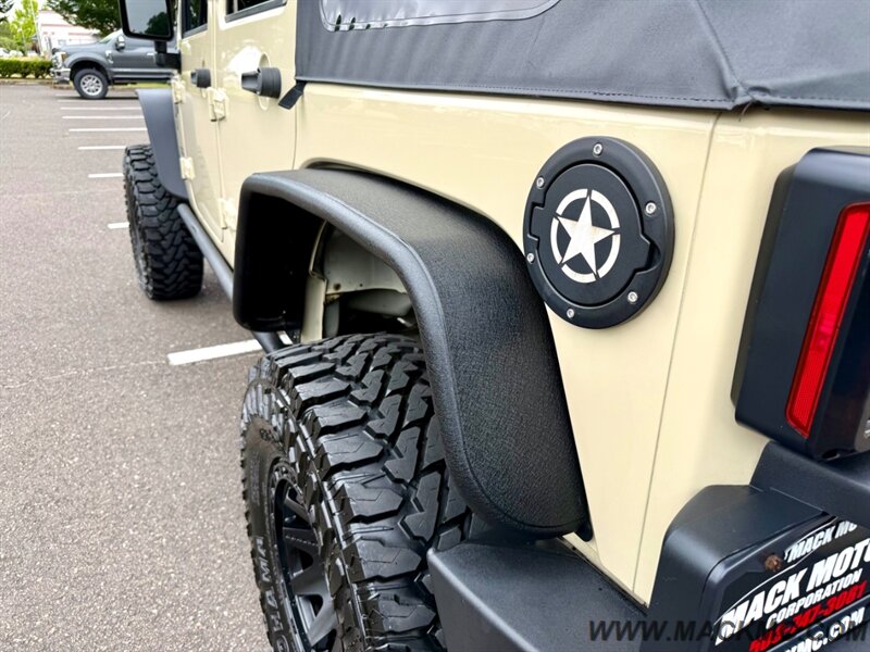 2011 Jeep Wrangler Sport Unlimited Lifted 35s MTs Light Bar Winch   - Photo 28 - Hillsboro, OR 97123