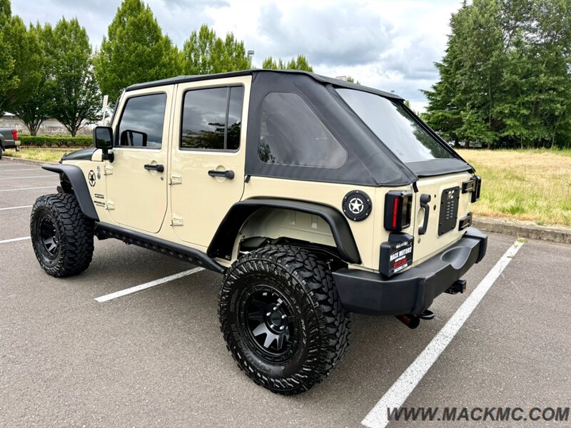 2011 Jeep Wrangler Sport Unlimited Lifted 35s MTs Light Bar Winch   - Photo 11 - Hillsboro, OR 97123