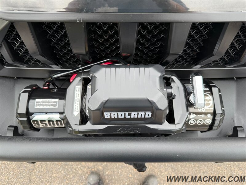 2011 Jeep Wrangler Sport Unlimited Lifted 35s MTs Light Bar Winch   - Photo 30 - Hillsboro, OR 97123