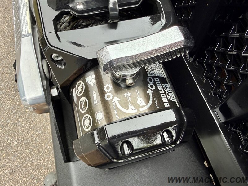 2011 Jeep Wrangler Sport Unlimited Lifted 35s MTs Light Bar Winch   - Photo 31 - Hillsboro, OR 97123