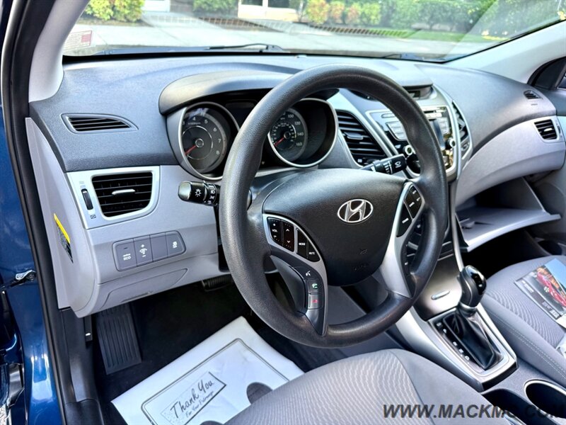 2016 Hyundai ELANTRA SE 45k low Miles 1-Owner 38-MPG - Photo 13 - Hillsboro, OR 97123
