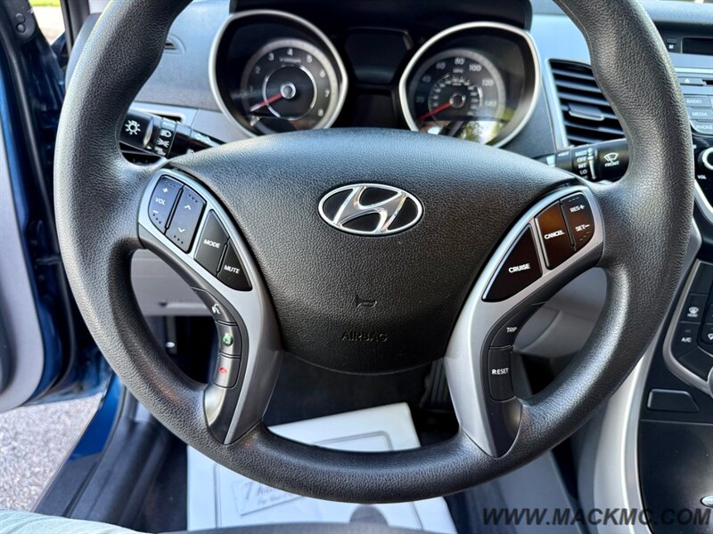 2016 Hyundai ELANTRA SE 45k low Miles 1-Owner 38-MPG - Photo 14 - Hillsboro, OR 97123