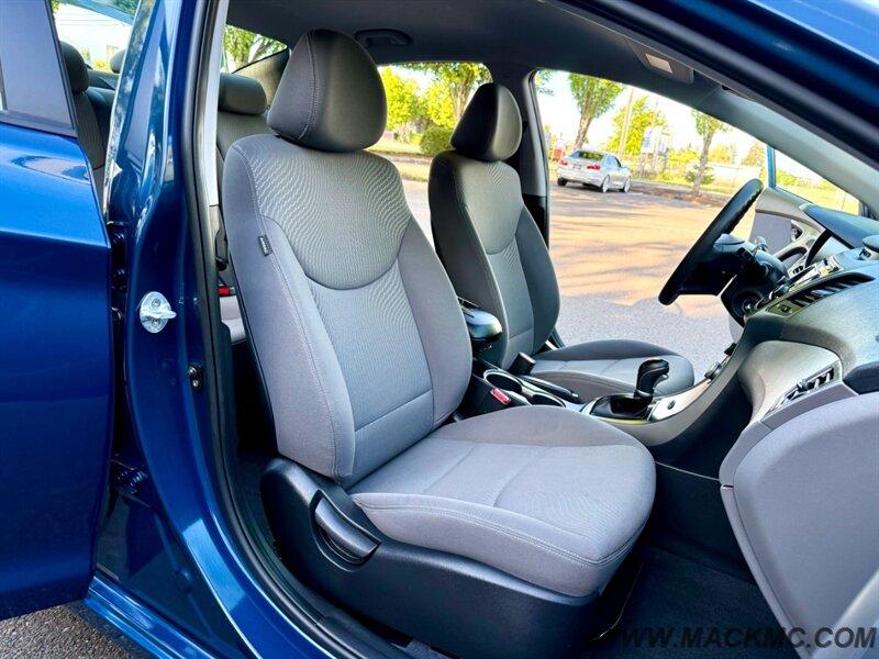 2016 Hyundai ELANTRA SE 45k low Miles 1-Owner 38-MPG - Photo 21 - Hillsboro, OR 97123