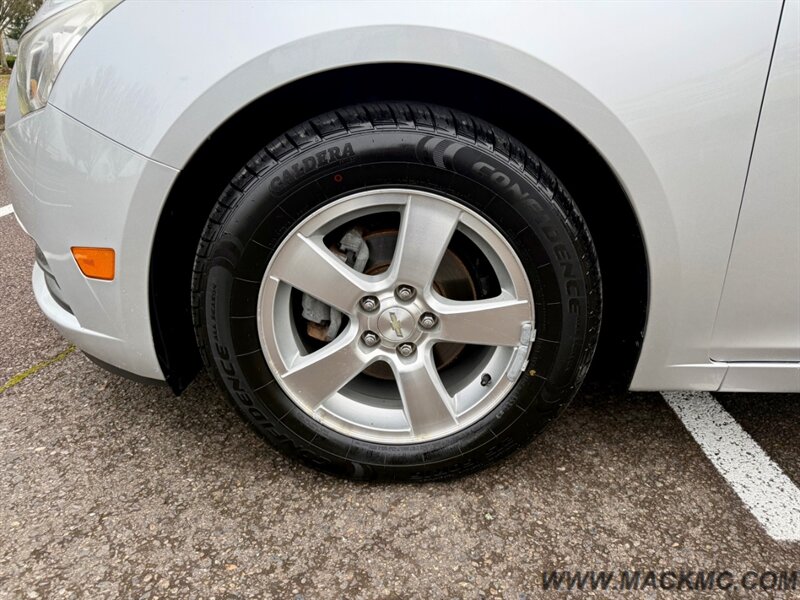 2014 Chevrolet Cruze 1LT Auto 103K Miles 38-MPG   - Photo 4 - Hillsboro, OR 97123