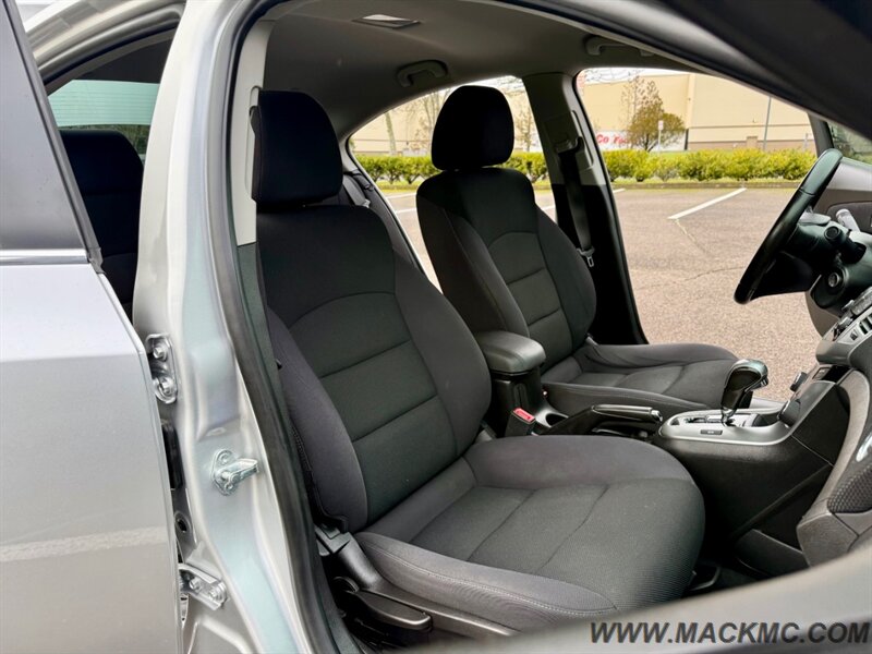 2014 Chevrolet Cruze 1LT Auto 103K Miles 38-MPG   - Photo 19 - Hillsboro, OR 97123