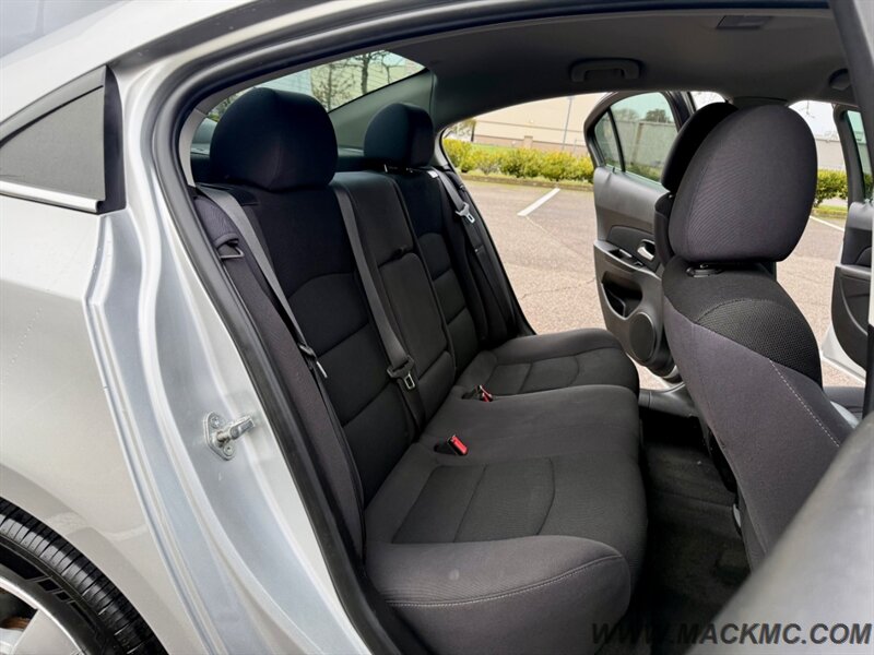 2014 Chevrolet Cruze 1LT Auto 103K Miles 38-MPG   - Photo 21 - Hillsboro, OR 97123