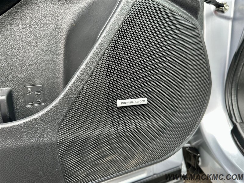 2015 Subaru Forester 2.5i Touring Leather Pano Roof 32-MPG - Photo 30 - Hillsboro, OR 97123