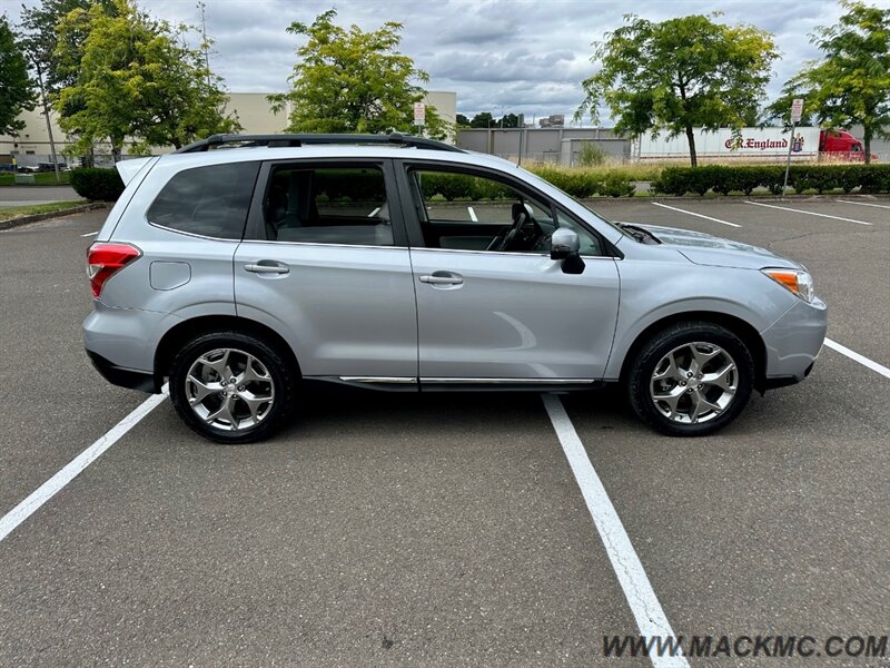 2015 Subaru Forester 2.5i Touring Leather Pano Roof 32-MPG - Photo 5 - Hillsboro, OR 97123