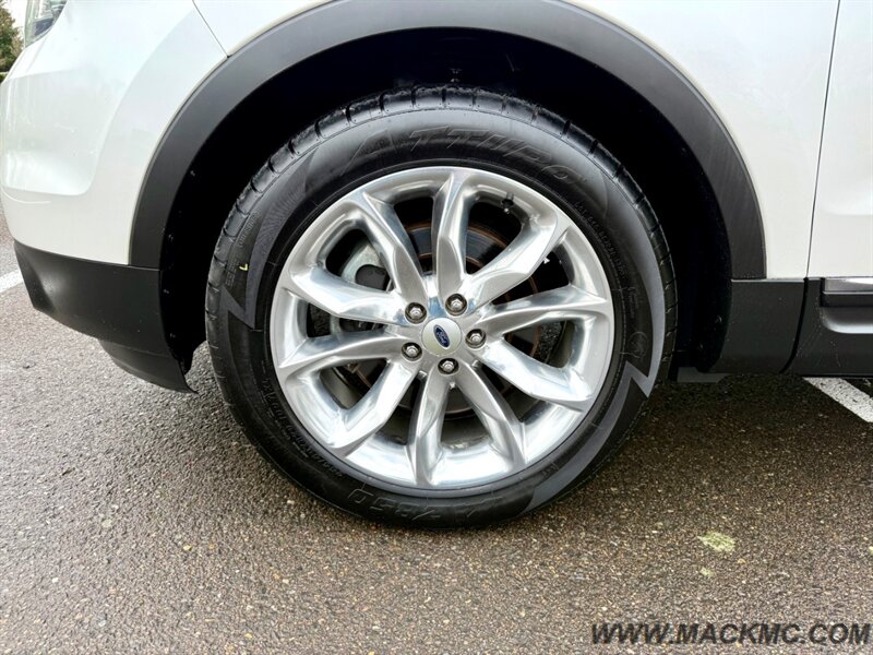 2015 Ford Explorer Limited FWD 3Rd Row Pano Roof - Photo 11 - Hillsboro, OR 97123