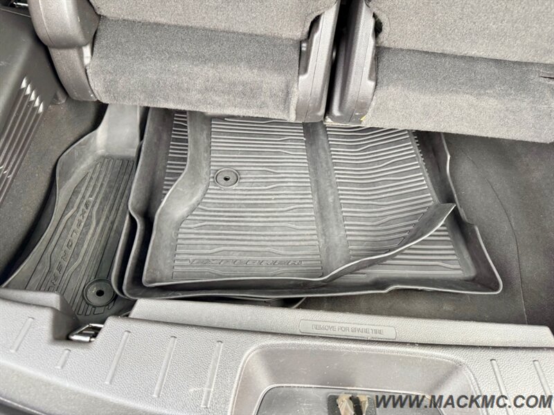 2015 Ford Explorer Limited FWD 3Rd Row Pano Roof - Photo 24 - Hillsboro, OR 97123