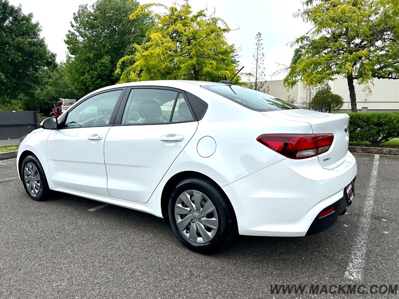 2020 Kia Rio S   - Photo 10 - Hillsboro, OR 97123