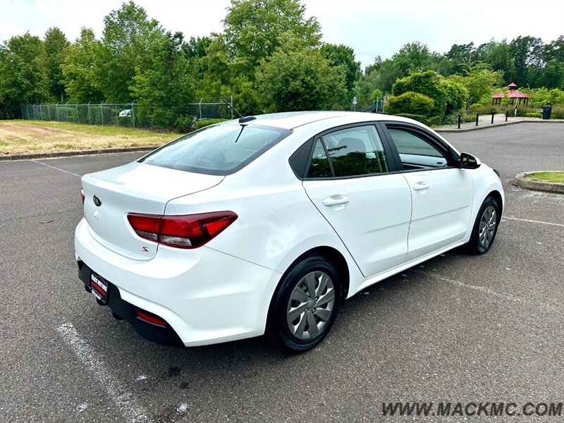 2020 Kia Rio S   - Photo 8 - Hillsboro, OR 97123