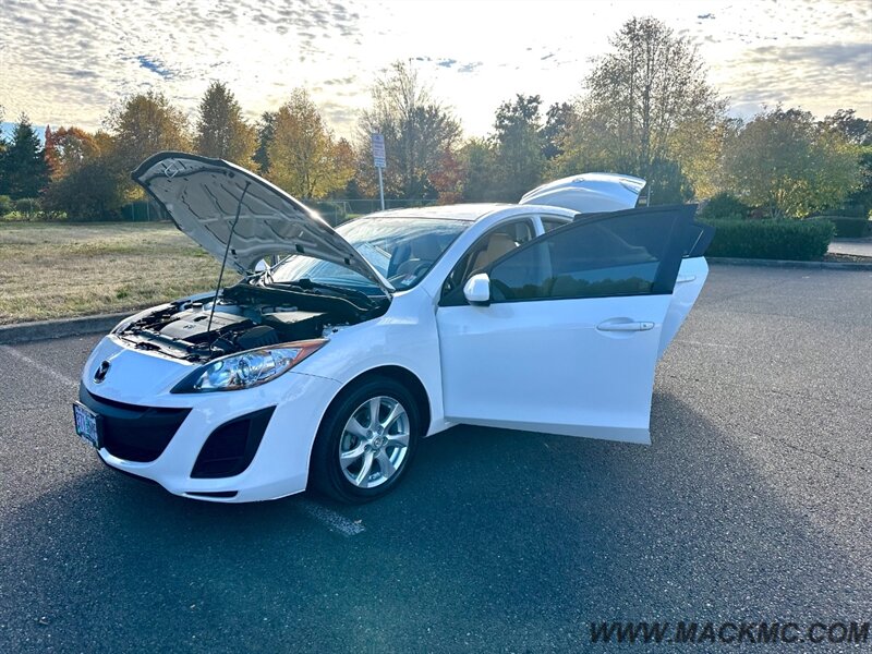 2010 Mazda Mazda3 i Touring   - Photo 25 - Hillsboro, OR 97123