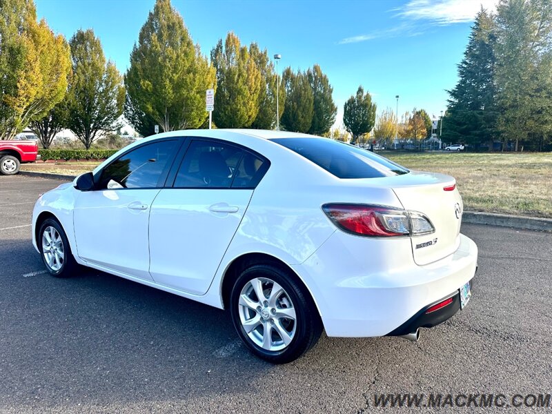 2010 Mazda Mazda3 i Touring   - Photo 11 - Hillsboro, OR 97123