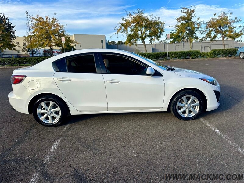 2010 Mazda Mazda3 i Touring   - Photo 7 - Hillsboro, OR 97123