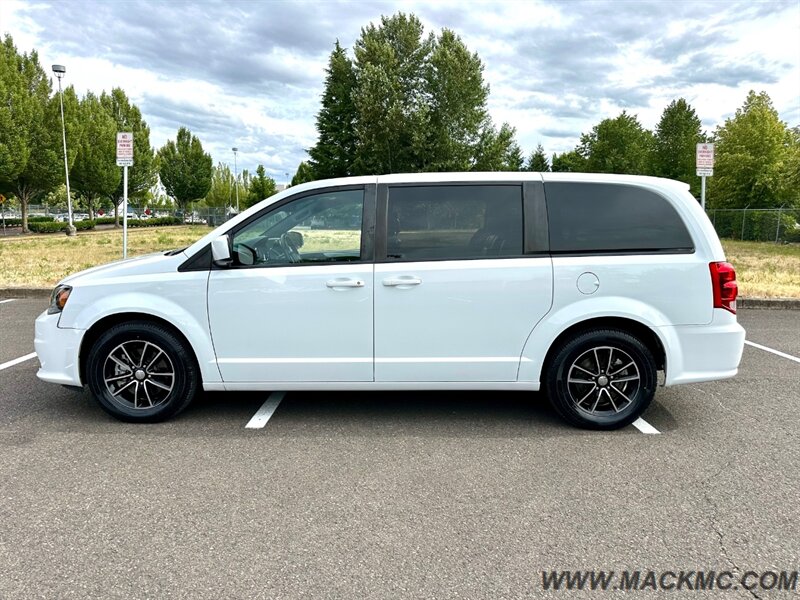 2018 Dodge Grand Caravan GT Leather Stow N Go Back Up Camera - Photo 9 - Hillsboro, OR 97123