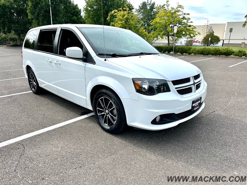 2018 Dodge Grand Caravan GT Leather Stow N Go Back Up Camera - Photo 4 - Hillsboro, OR 97123