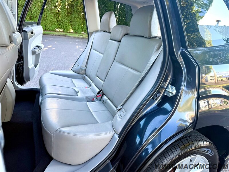 2011 Subaru Forester 2.5X Limited Leather AWD back Up Cam 27-MPG - Photo 20 - Hillsboro, OR 97123