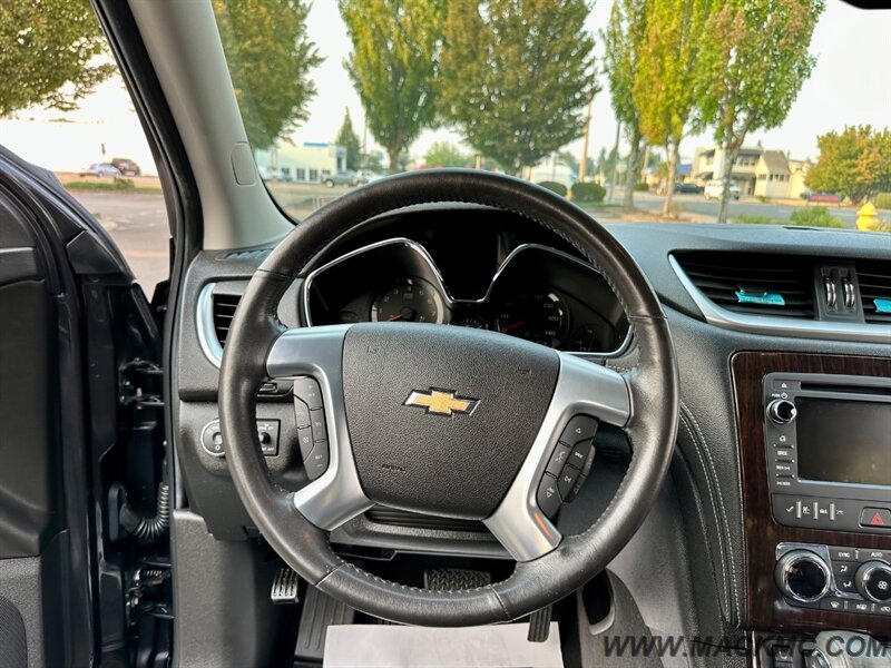 2015 Chevrolet Traverse LTZ   - Photo 23 - Hillsboro, OR 97123