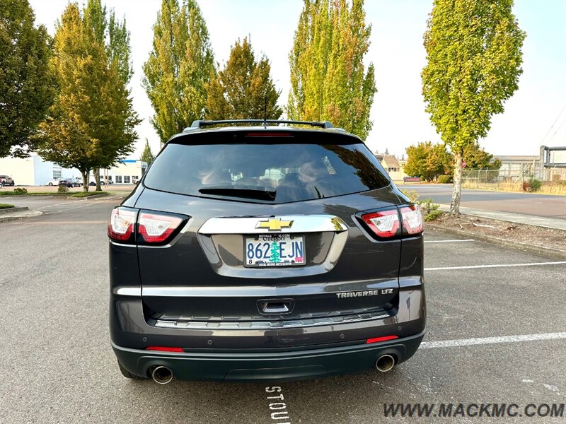 2015 Chevrolet Traverse LTZ   - Photo 9 - Hillsboro, OR 97123