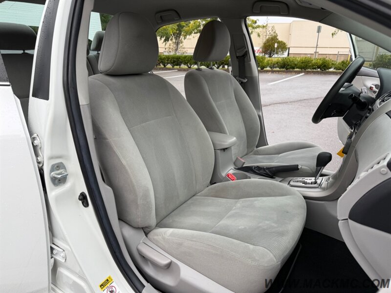 2013 Toyota Corolla LE New Tires Low Miles 34-MPG   - Photo 16 - Hillsboro, OR 97123