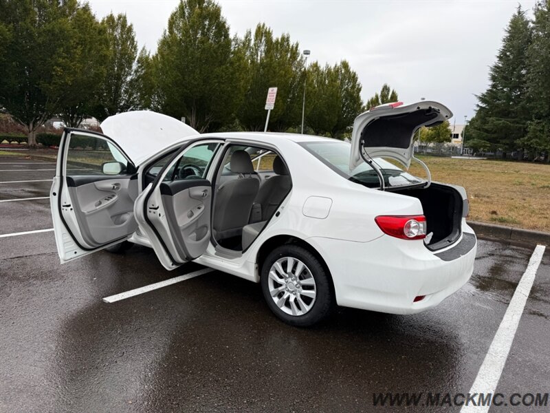 2013 Toyota Corolla LE New Tires Low Miles 34-MPG   - Photo 27 - Hillsboro, OR 97123