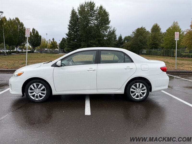 2013 Toyota Corolla LE New Tires Low Miles 34-MPG   - Photo 3 - Hillsboro, OR 97123