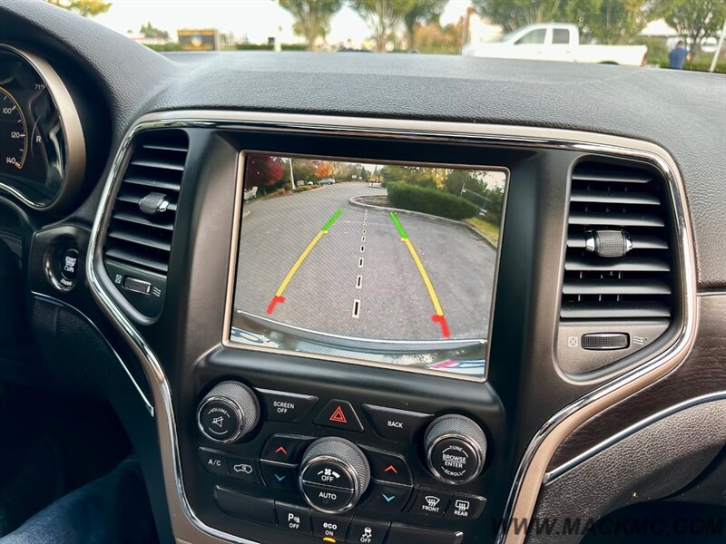 2015 Jeep Grand Cherokee Limited Loaded Navi Leather Roof   - Photo 20 - Hillsboro, OR 97123