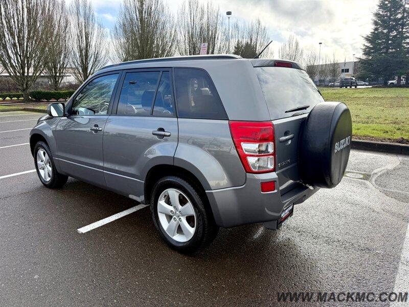 2010 Suzuki Grand Vitara XSport 4x4 1-Owner RV Tow Hook   - Photo 10 - Hillsboro, OR 97123