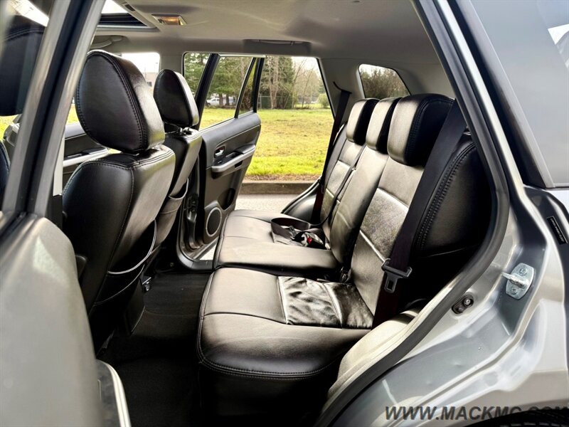 2010 Suzuki Grand Vitara XSport 4x4 1-Owner RV Tow Hook   - Photo 20 - Hillsboro, OR 97123