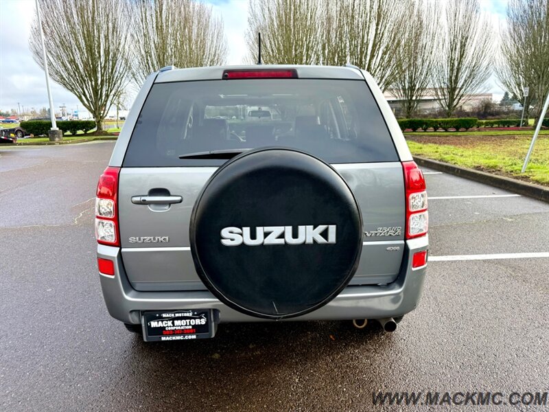 2010 Suzuki Grand Vitara XSport 4x4 1-Owner RV Tow Hook   - Photo 9 - Hillsboro, OR 97123
