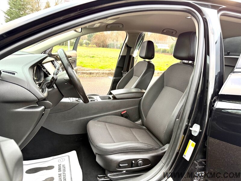 2019 Buick Regal Sportback Preferred II - Photo 14 - Hillsboro, OR 97123