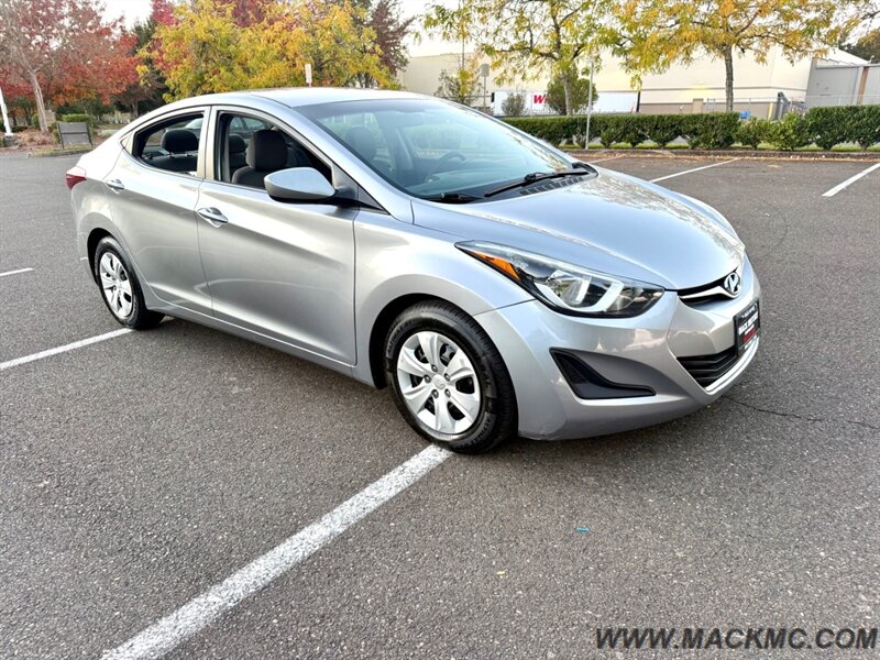 2016 Hyundai ELANTRA SE - Photo 4 - Hillsboro, OR 97123