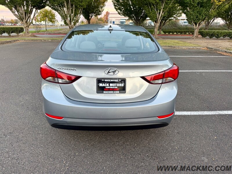 2016 Hyundai ELANTRA SE - Photo 7 - Hillsboro, OR 97123