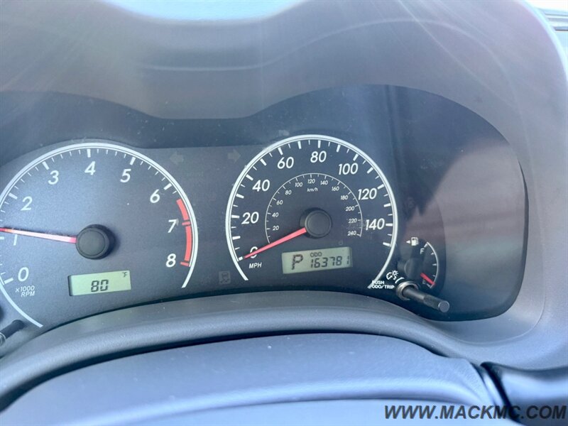 2010 Toyota Corolla LE Automatic 2 Owner 34-MPG   - Photo 12 - Hillsboro, OR 97123