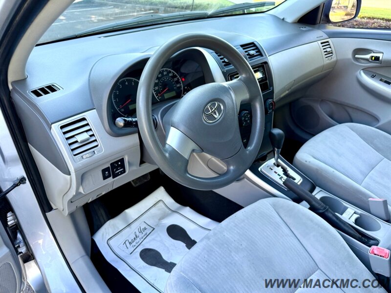 2010 Toyota Corolla LE Automatic 2 Owner 34-MPG   - Photo 10 - Hillsboro, OR 97123