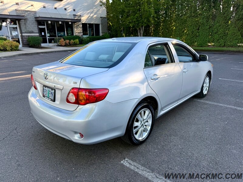 2010 Toyota Corolla LE Automatic 2 Owner 34-MPG   - Photo 7 - Hillsboro, OR 97123