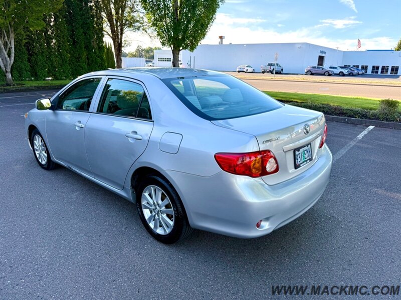 2010 Toyota Corolla LE Automatic 2 Owner 34-MPG   - Photo 9 - Hillsboro, OR 97123