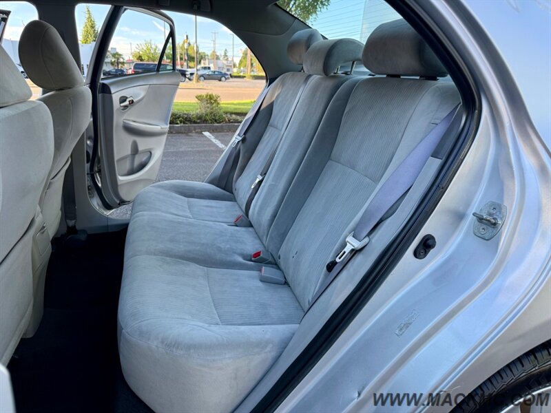 2010 Toyota Corolla LE Automatic 2 Owner 34-MPG   - Photo 17 - Hillsboro, OR 97123