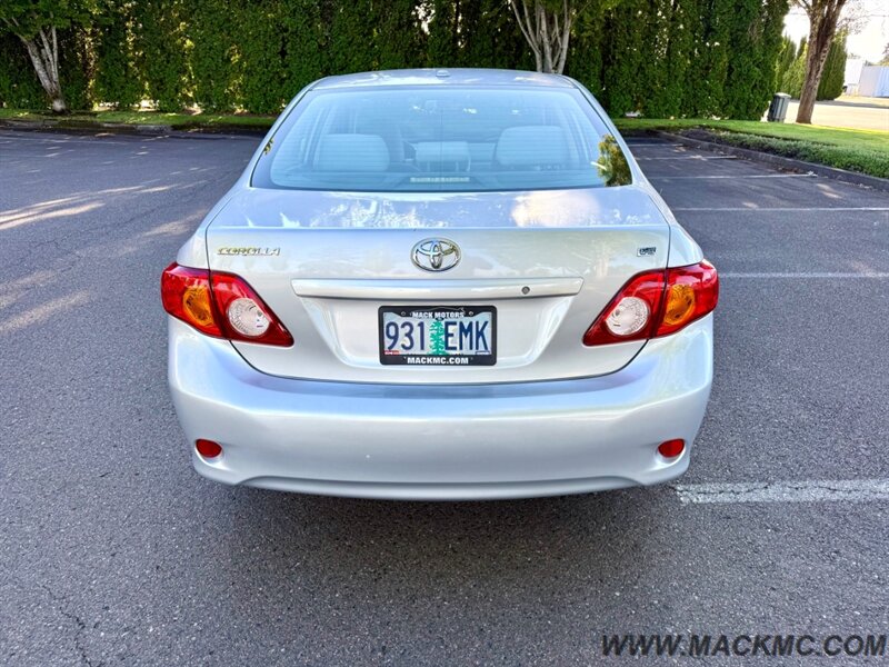 2010 Toyota Corolla LE Automatic 2 Owner 34-MPG   - Photo 8 - Hillsboro, OR 97123