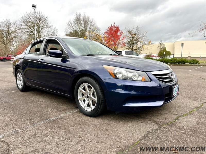 2011 Honda Accord LX Automatic 34-MPG   - Photo 4 - Hillsboro, OR 97123